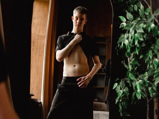 Real pics camshow DylanNorton