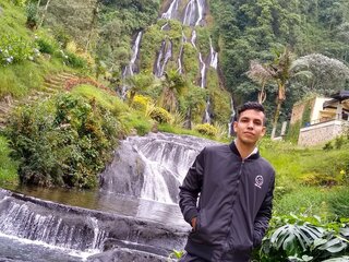 Shows video show FernBlus