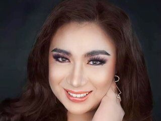 Webcam shows cam MarriaBella
