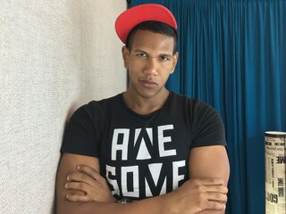 Real pics webcam RobDong